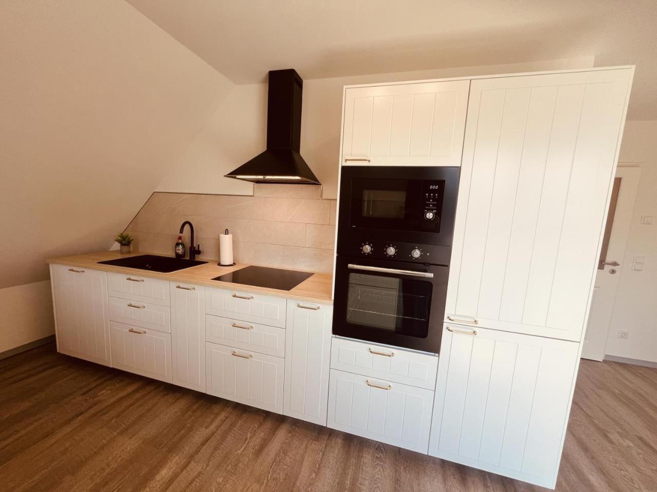Holmblick - Boddenblick, Balkon, 2 Schlafzimmer, 4 Personen ボルン エクステリア 写真