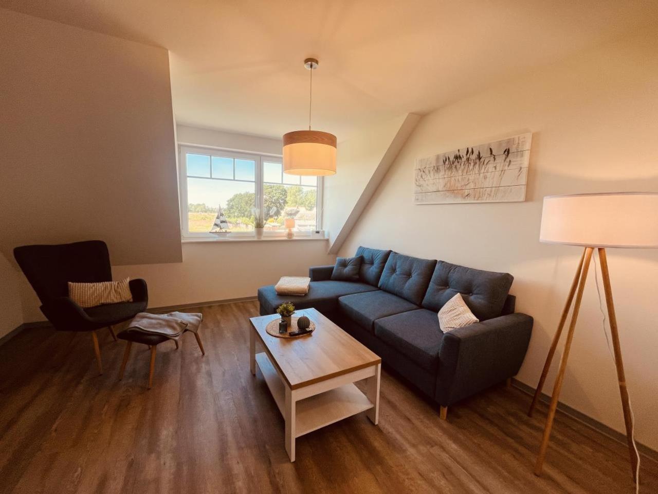 Holmblick - Boddenblick, Balkon, 2 Schlafzimmer, 4 Personen ボルン エクステリア 写真