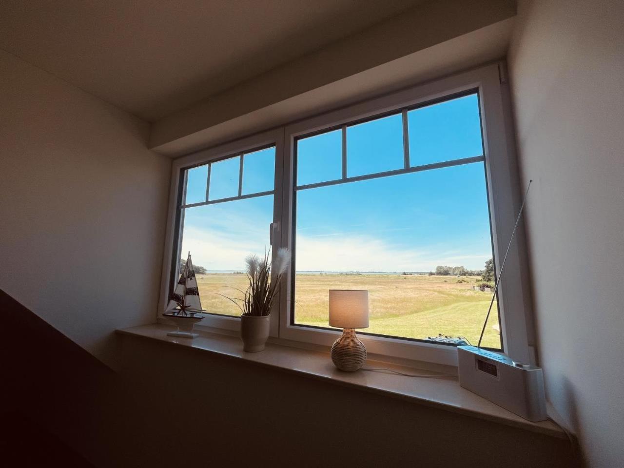 Holmblick - Boddenblick, Balkon, 2 Schlafzimmer, 4 Personen ボルン エクステリア 写真